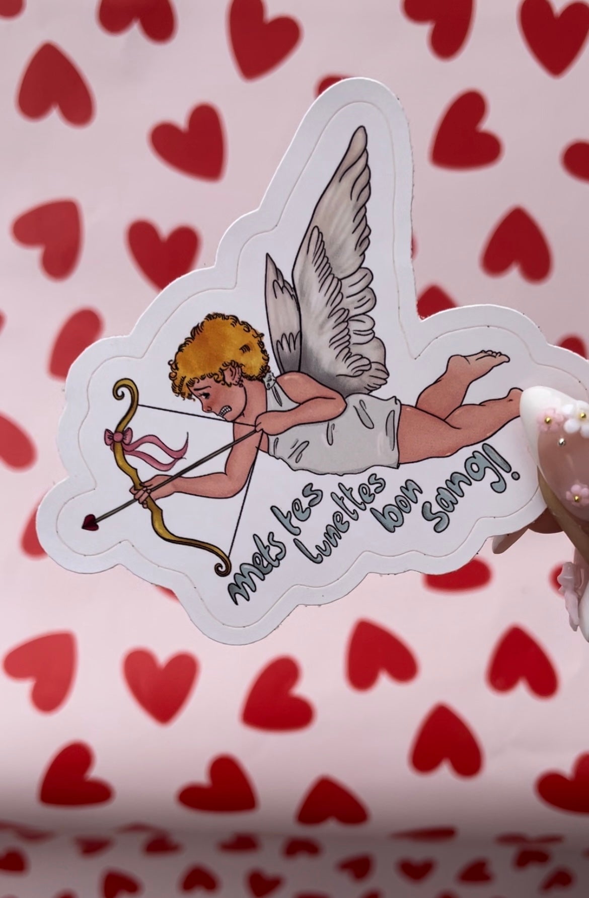 Sticker Cupidon fait mal son travail